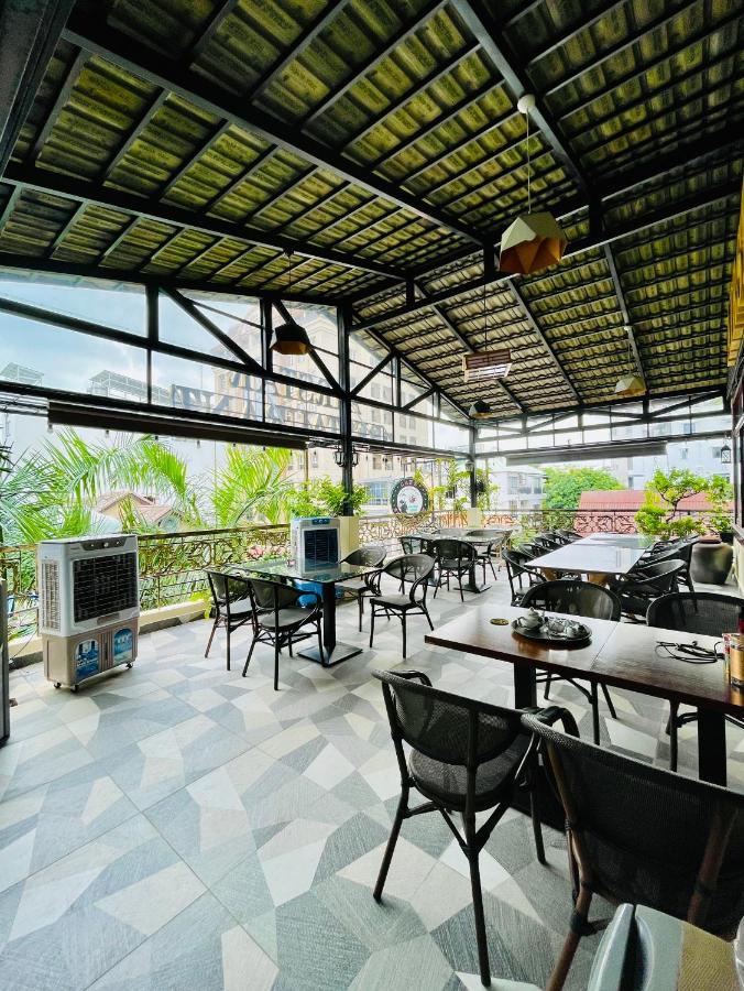 Air Star Hotel Hô Chi Minh-Ville Extérieur photo